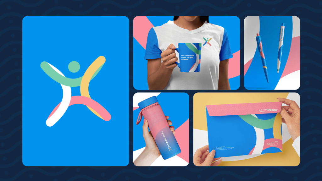 Aplicações da marca Comunicativamente em diversos materiais: logo, camiseta, caneca, squeeze e papelaria